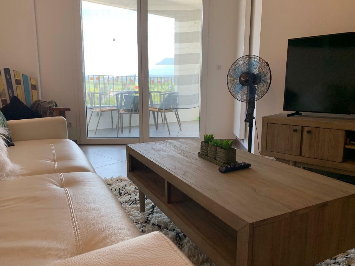 Rayan 4 Etoiles - Proche Lac & Vieille Ville, Garage Prive, Secteur Recherche Анси Екстериор снимка
