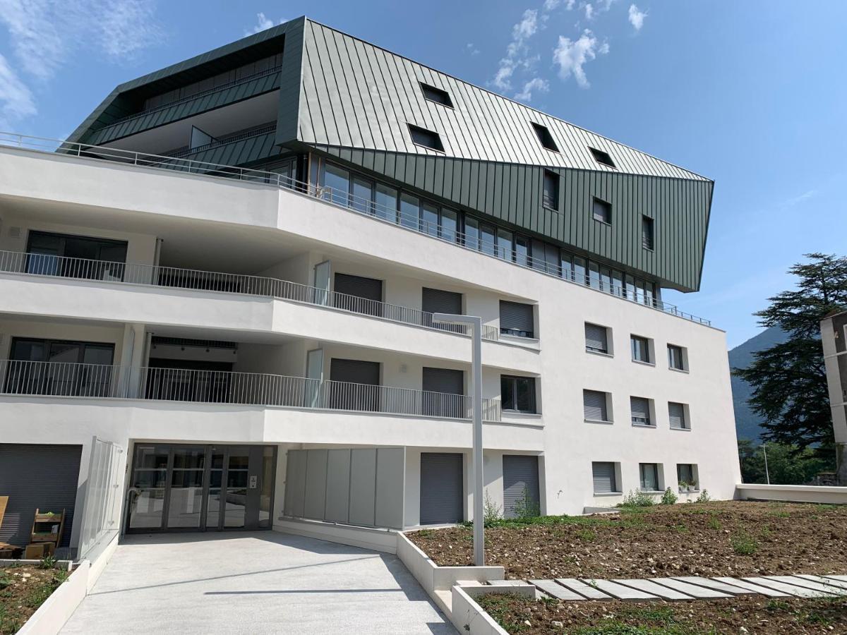 Rayan 4 Etoiles - Proche Lac & Vieille Ville, Garage Prive, Secteur Recherche Анси Екстериор снимка
